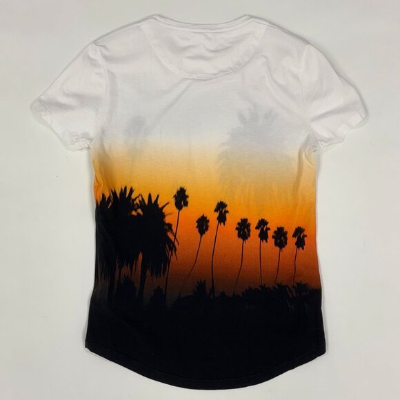 Men’s Sunset Palm Graphic Tee - Picture 4 of 5